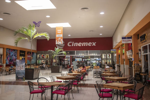 Cinemexis one of two movie theatersin Playa del Carmen, showing films in English and Spanish.