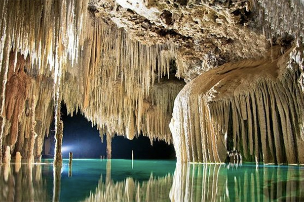 Things to do on a rainy day in Playa del Carmen: Rio Secreto